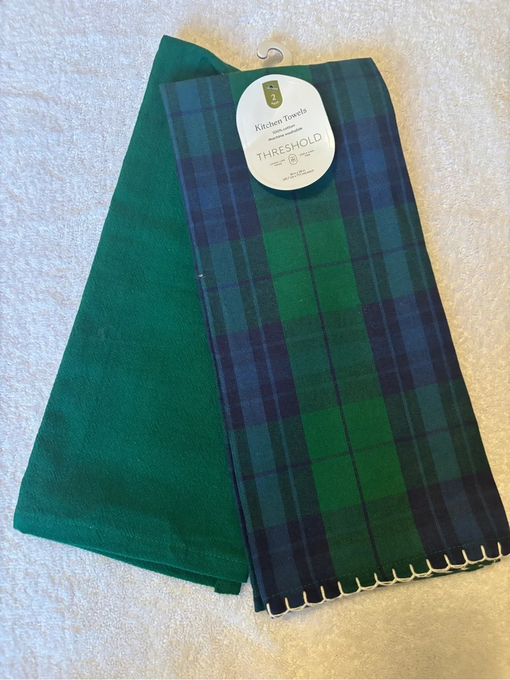 Threshold - Lot of two Kitchen Towels. Green/Blue Plaid & Solid Green 18x28 NWT